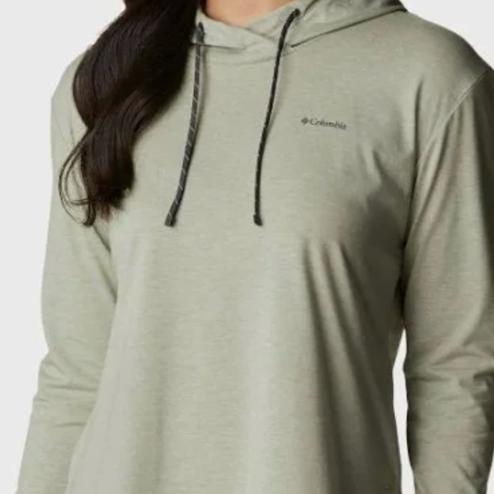 Columbia hoodie /lightweight/ t shirt / MM